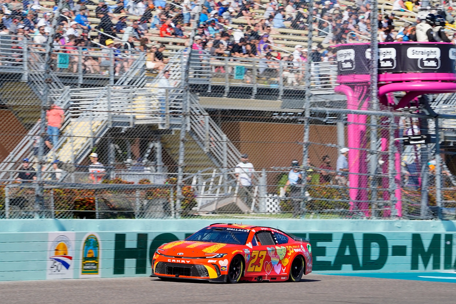 Bubba Wallace gets new car and suit design to honor McDonald’s, Ronald